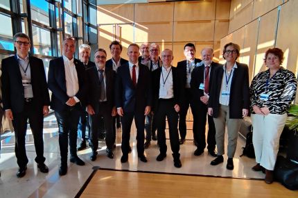 [Actu] Rencontre avec le ministre de l'Industrie